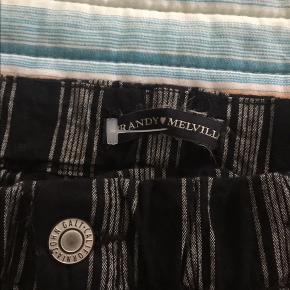 Brandy Melville Tilden Pants - Picture 3 of 3